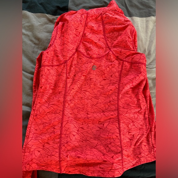 🟢 MONDETTA size small zip up jacket orangish pink colour. 🟢 - Picture 4 of 11